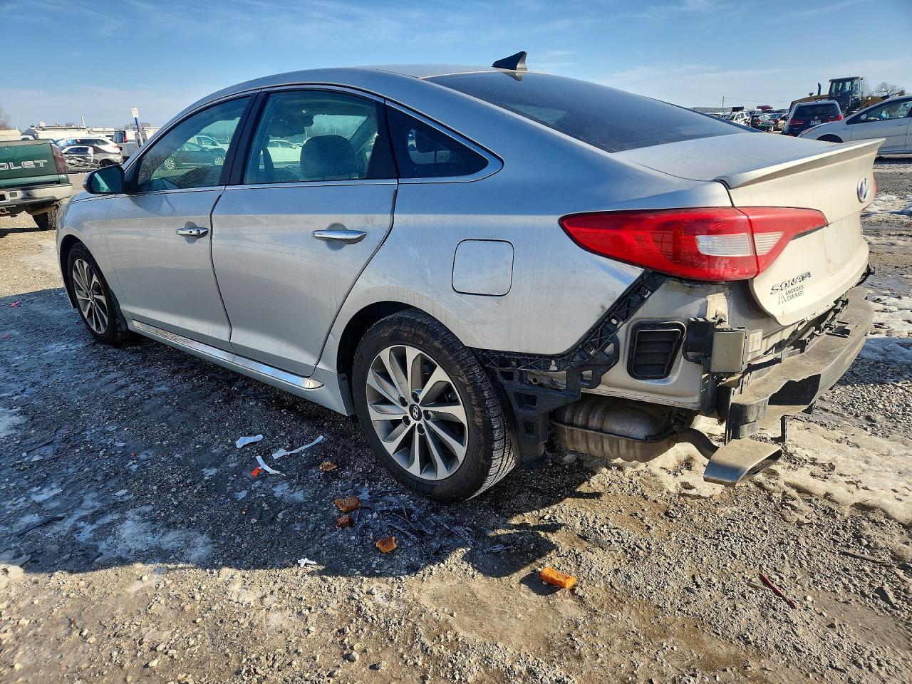 2015 Hyundai Sonata Sport - Фото 2