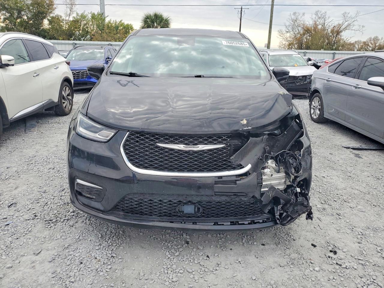2024 Chrysler Pacifica Touring L - Фото 5