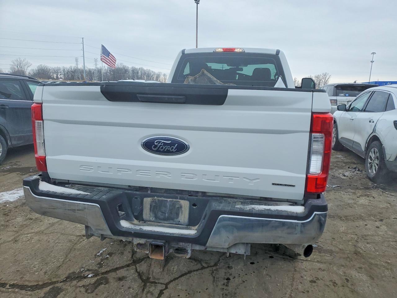 2017 Ford F250 Super Duty - Image 6