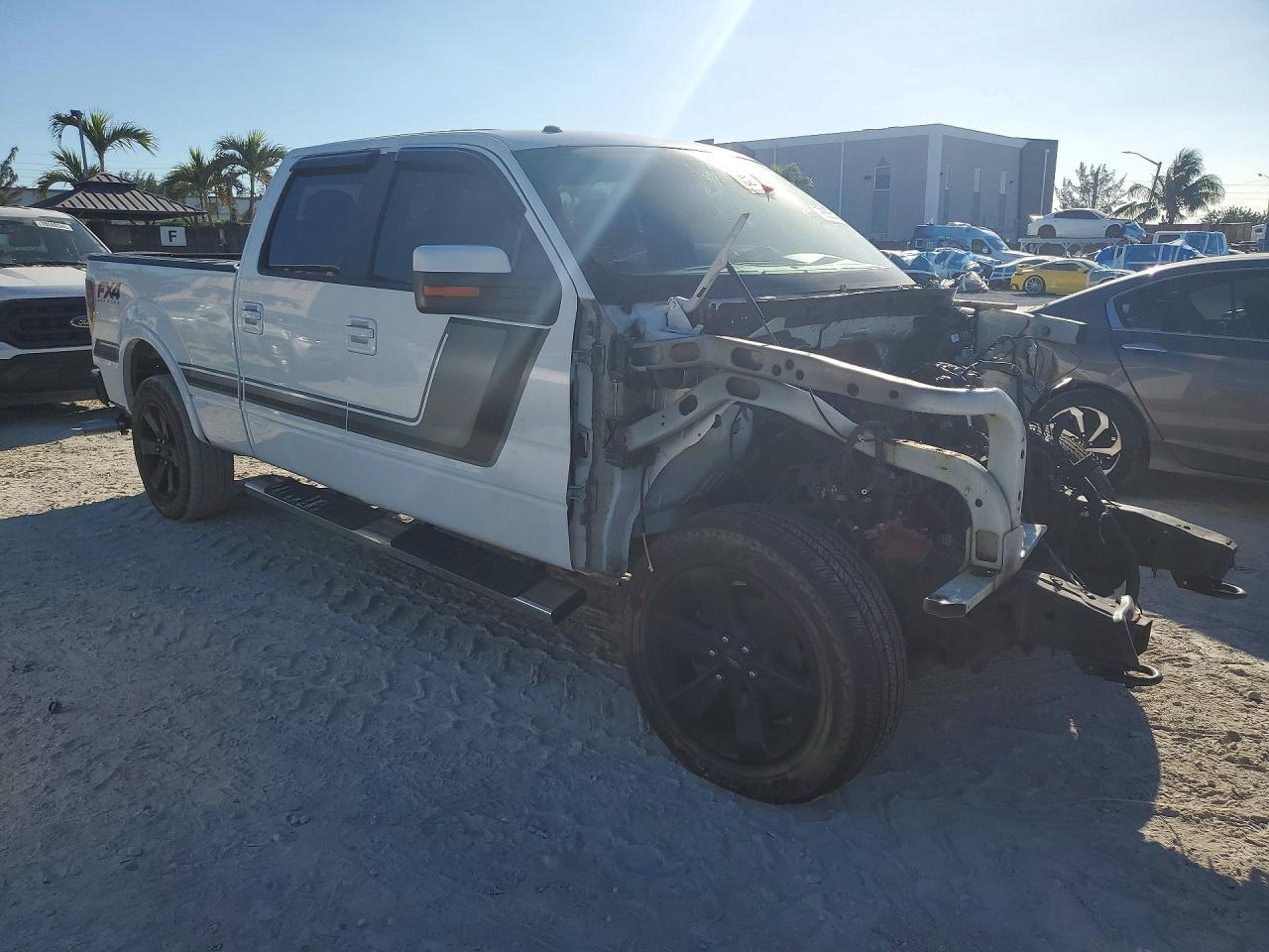 2014 Ford F150 Supercrew - Фото 4