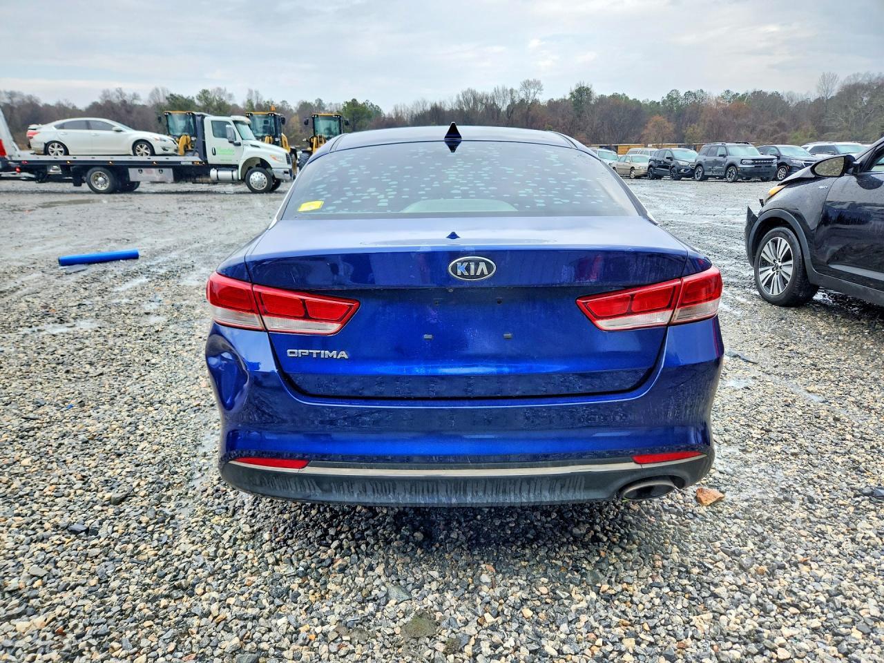 2017 Kia Optima Lx - Фото 6