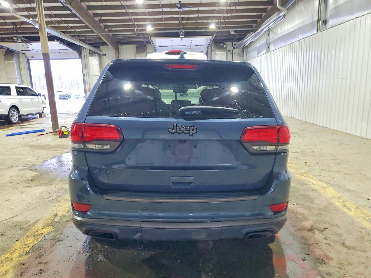 2021 Jeep Grand Cherokee Overland - Фото 6