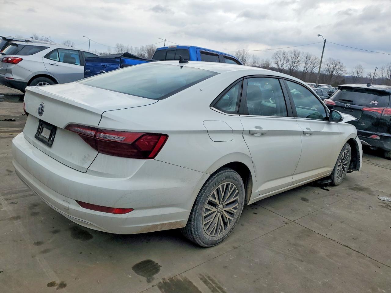 2021 Volkswagen Jetta S - Фото 3