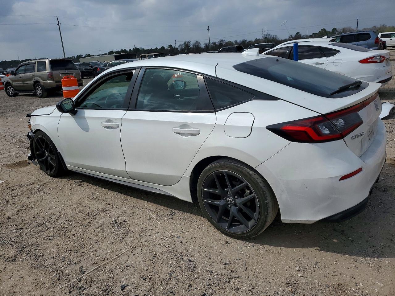 2022 Honda Civic Sport - Фото 2