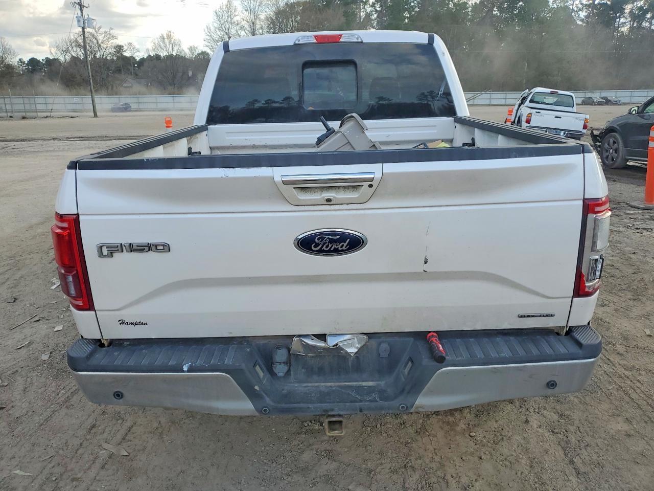 2016 Ford F150 Supercrew - Фото 6