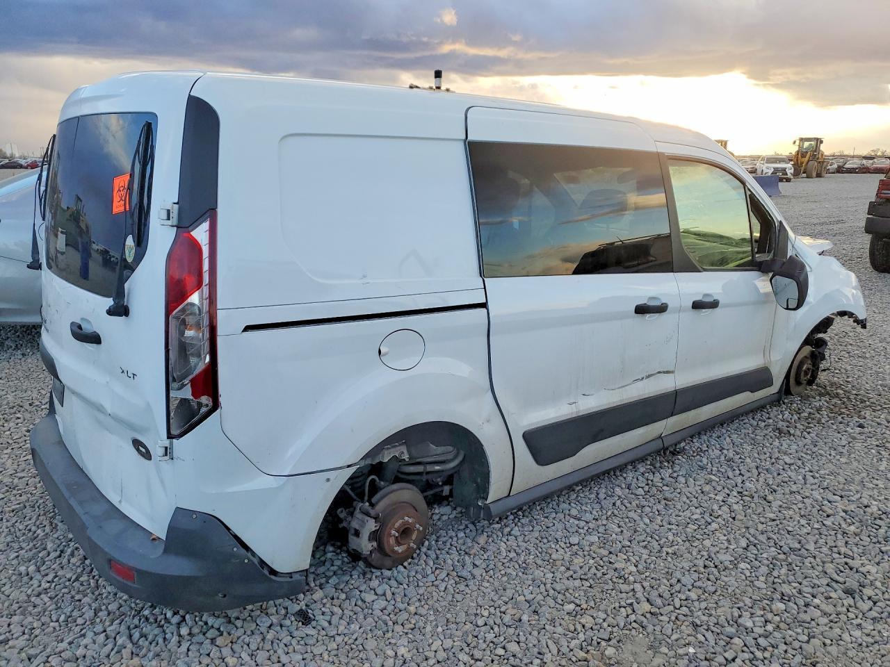 2016 Ford Transit Xlt - Фото 3