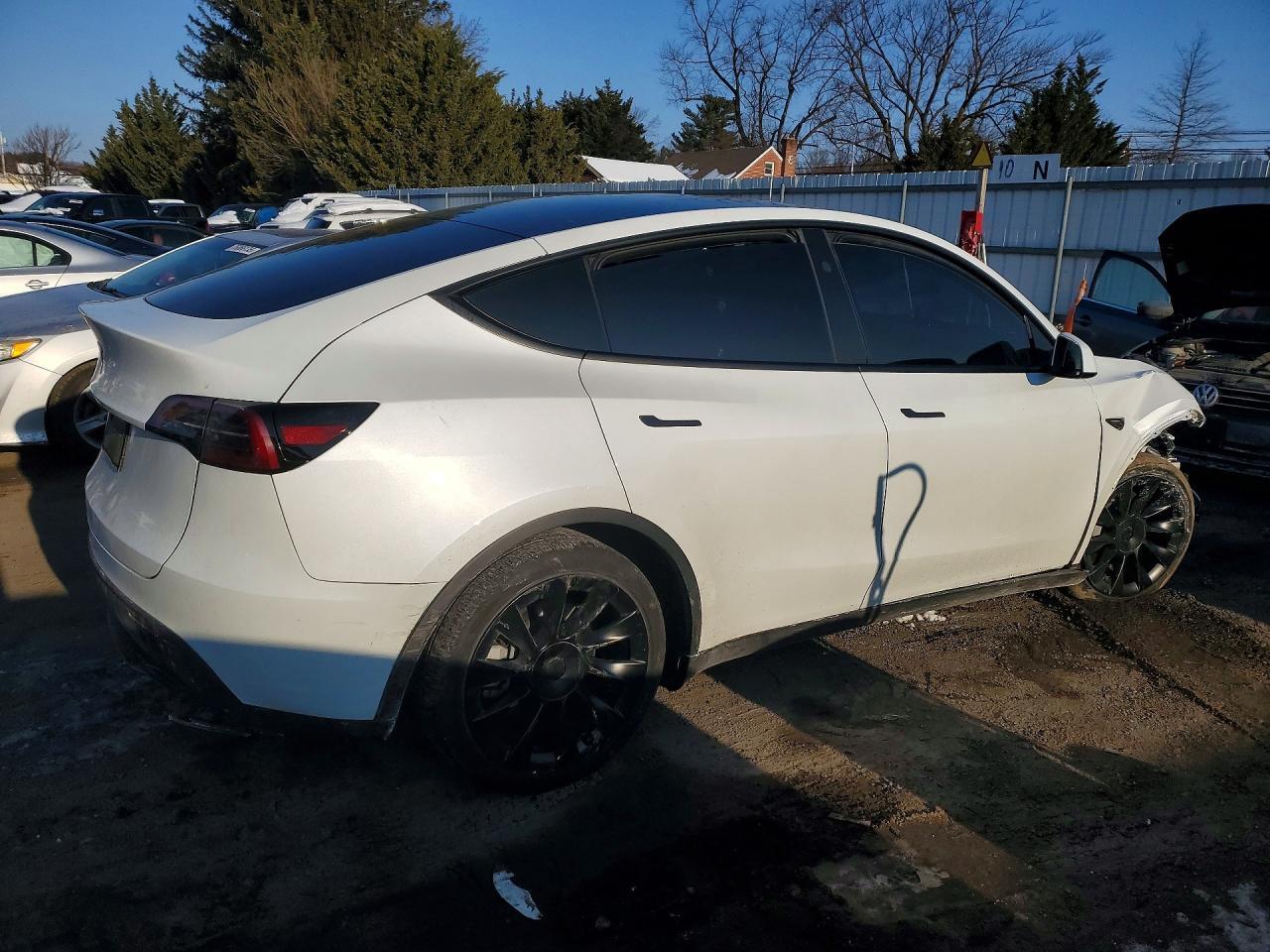 2024 Tesla Model Y - Image 3