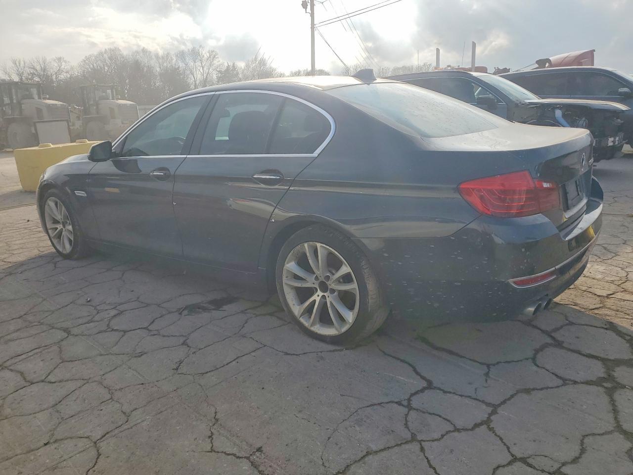 2016 BMW 535 D - Image 2