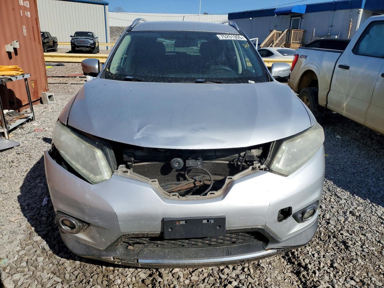 2015 Nissan Rogue S - Фото 5
