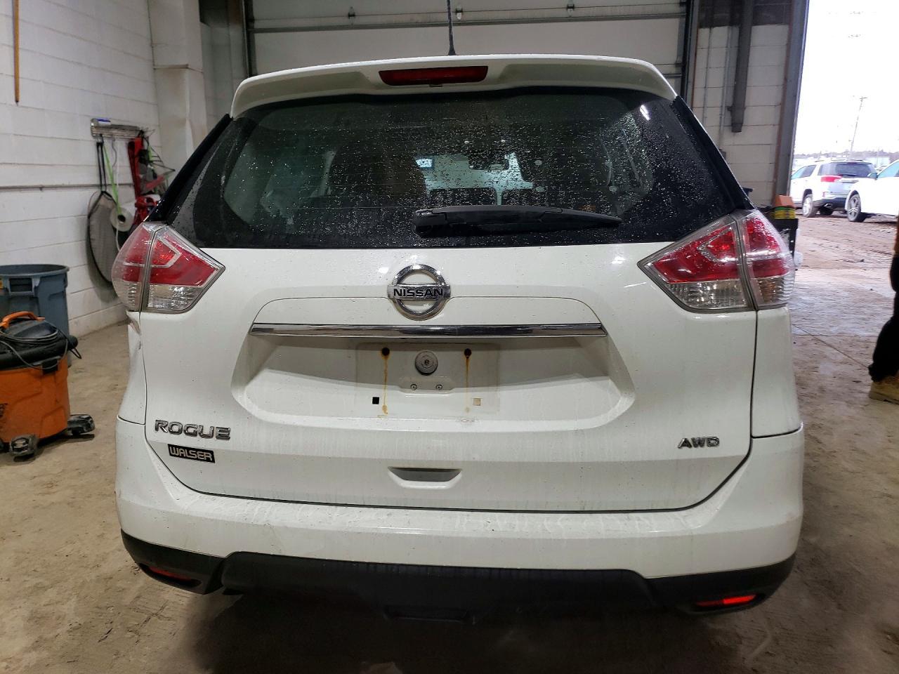 2016 Nissan Rogue S - Фото 6