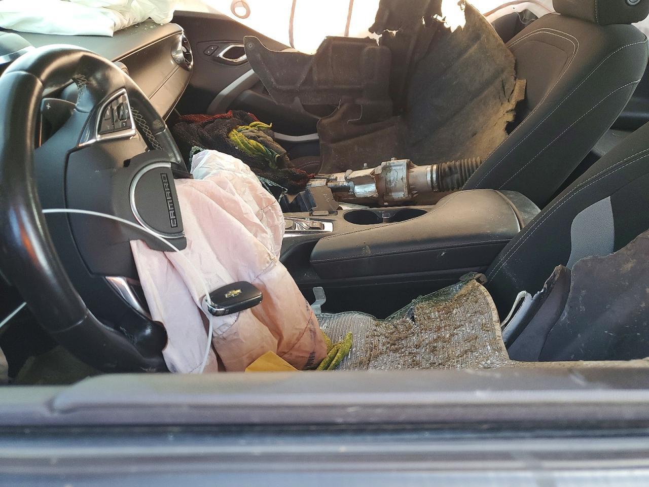 2023 Chevrolet Camaro Ls - Фото 7