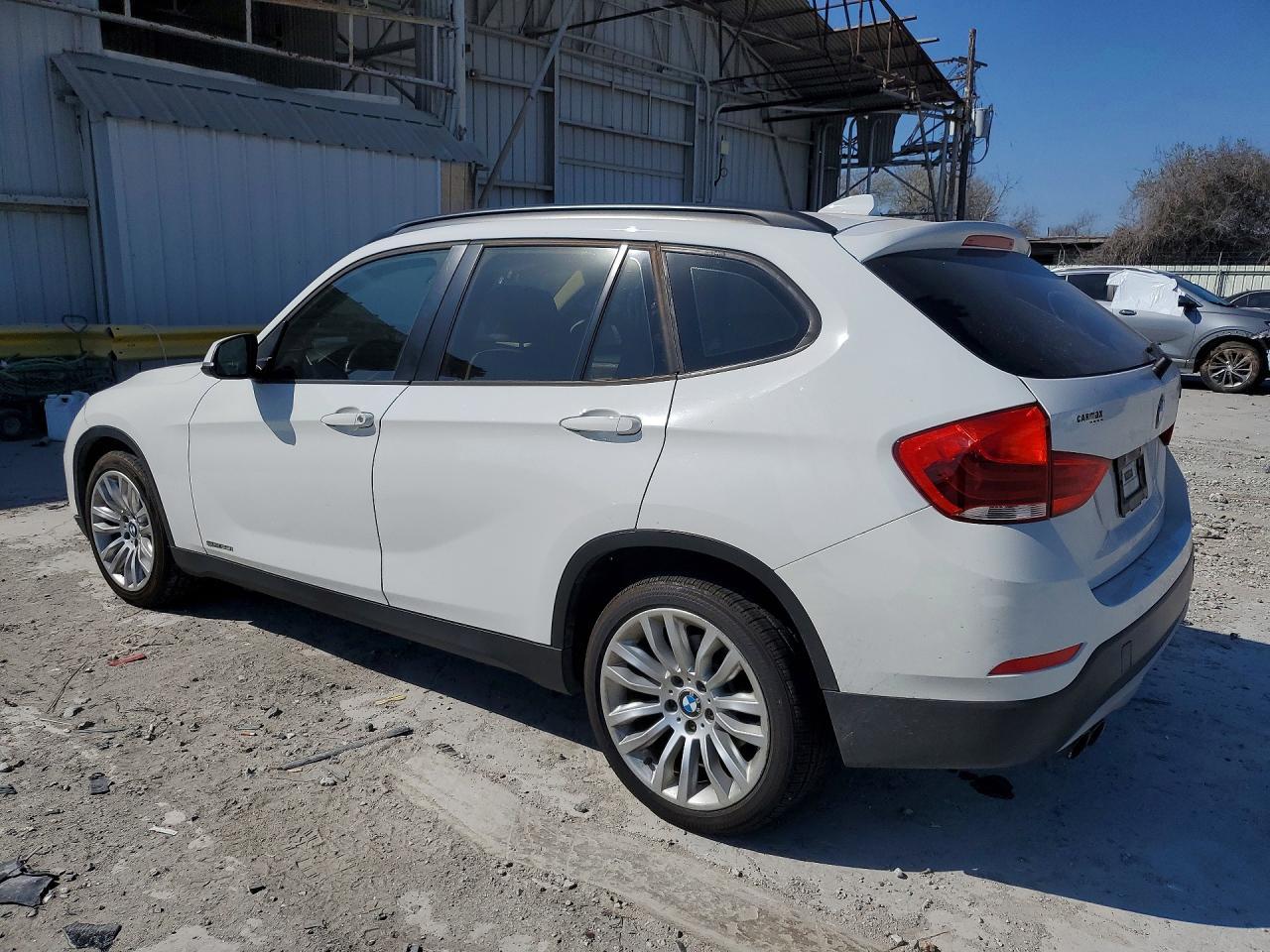 2015 BMW X1 Sdrive28I - Image 2