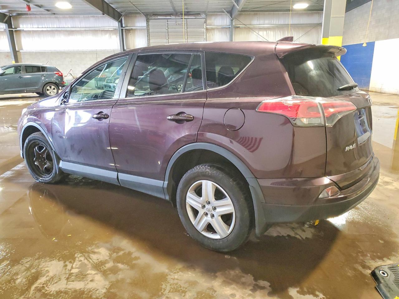 2018 Toyota Rav4 Le - Фото 2