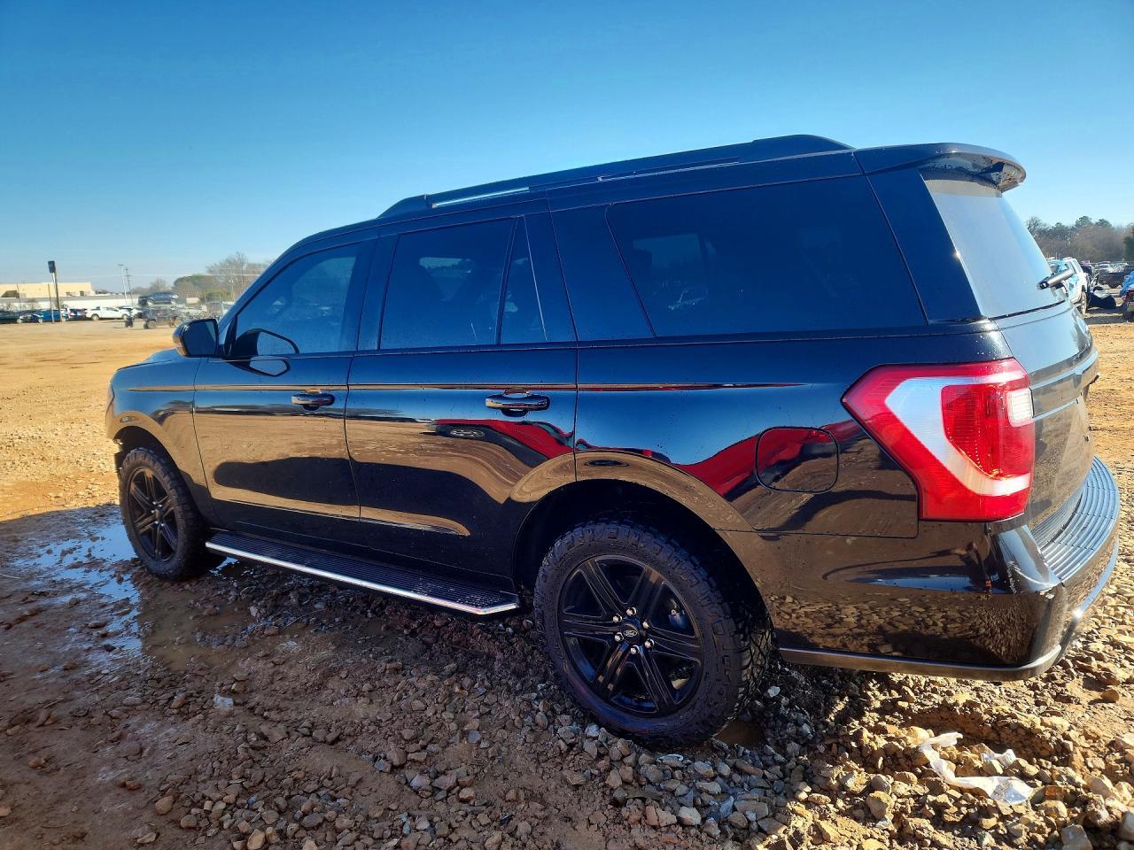 2021 Ford Expedition Xlt - Фото 2