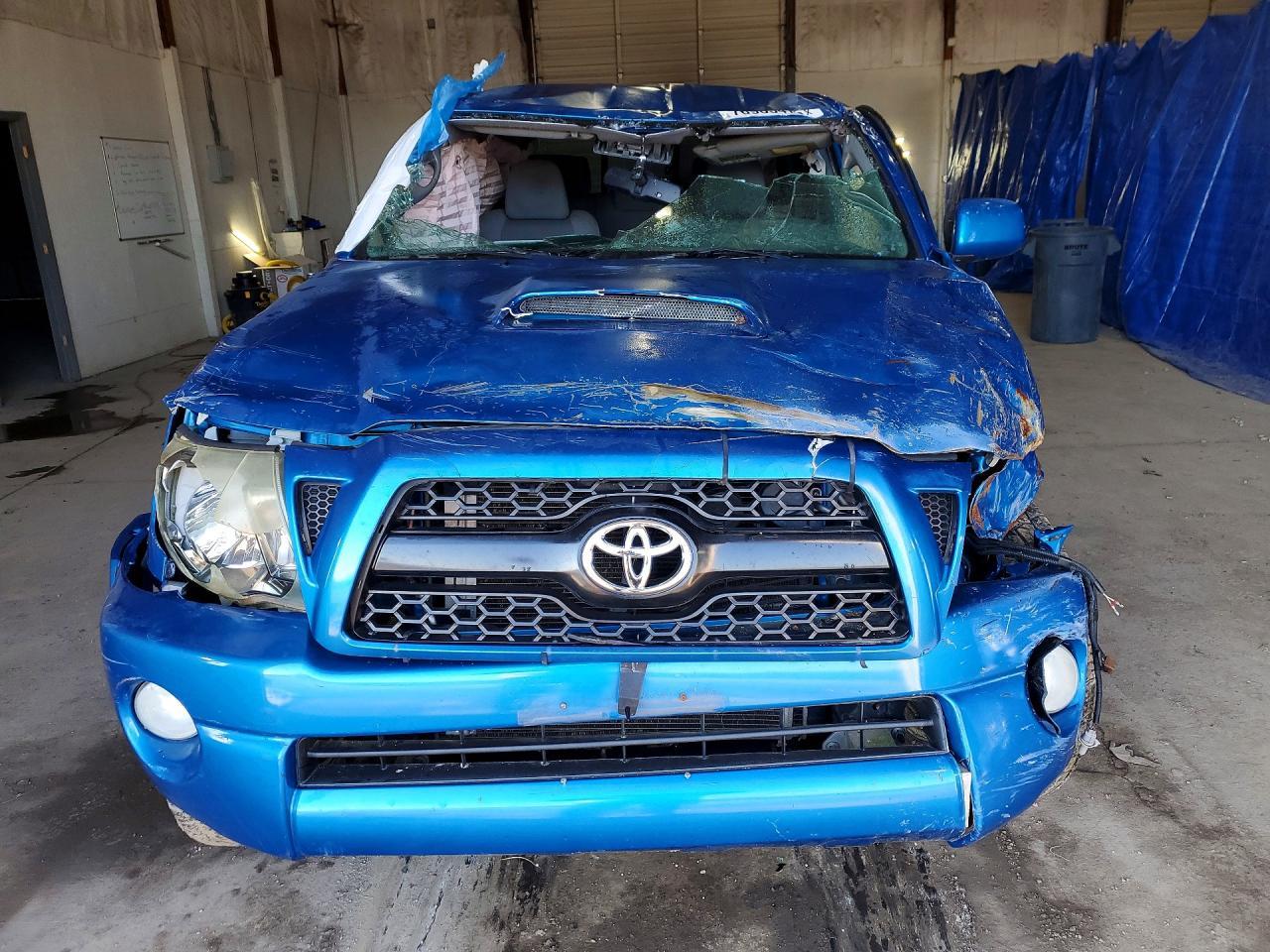 2011 Toyota Tacoma Double Cab - Image 5