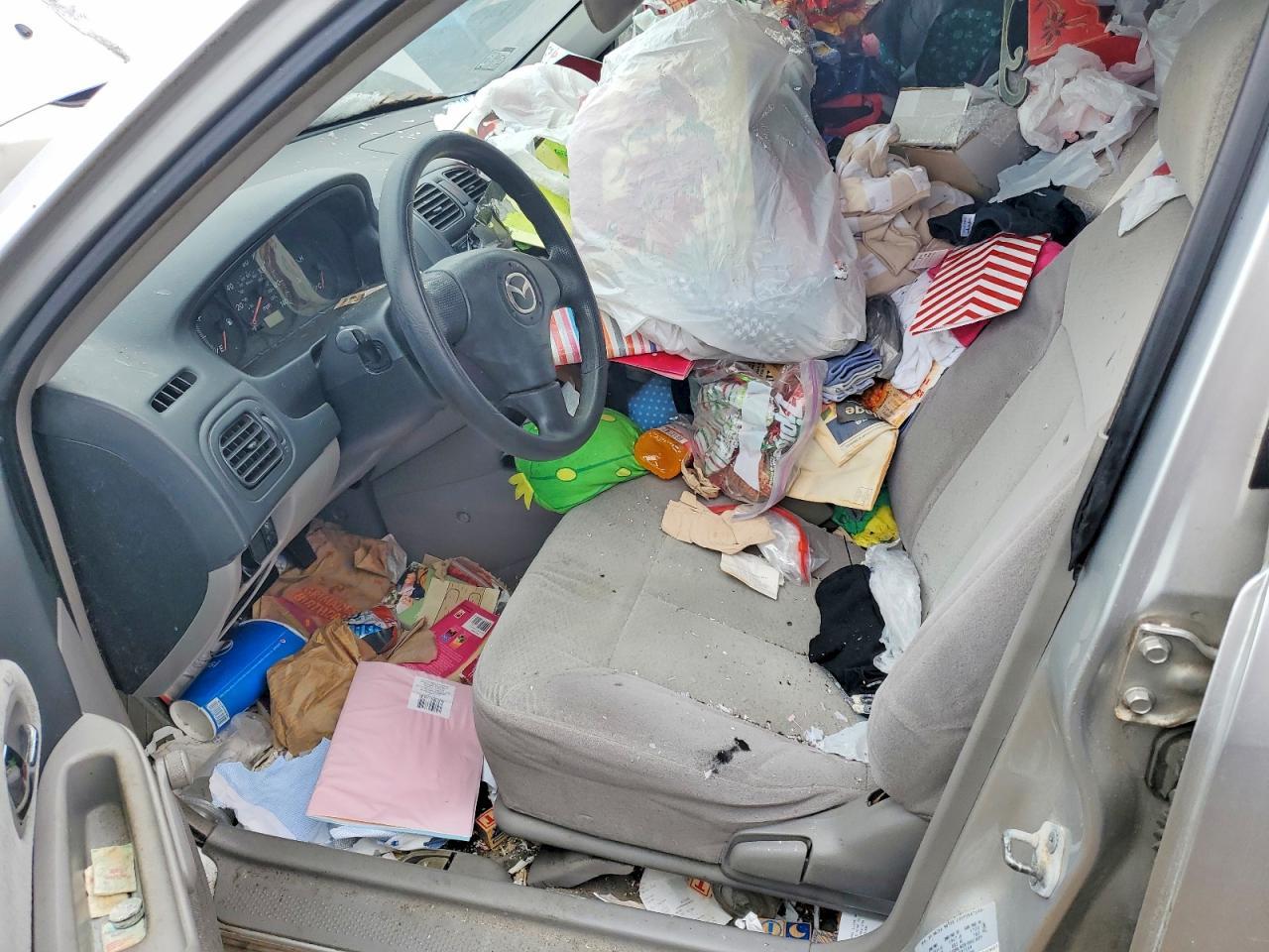 2003 Mazda Protege - Image 7