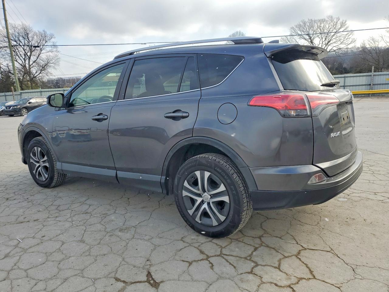 2017 Toyota Rav4 Le - Image 2