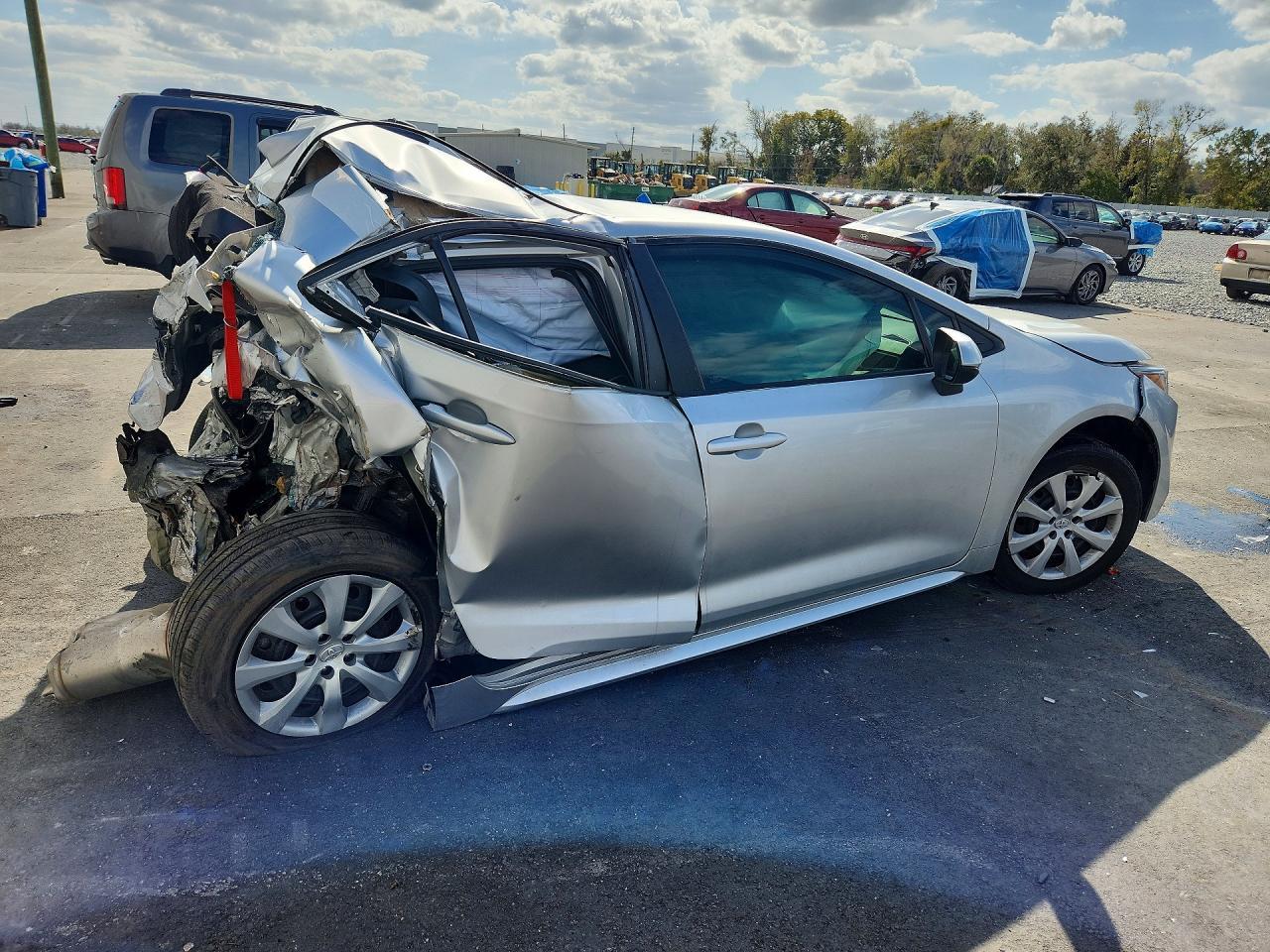 2021 Toyota Corolla Le - Фото 3