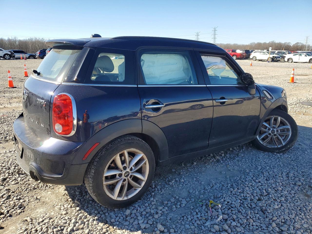 2014 Mini Cooper S Countryman - Image 3