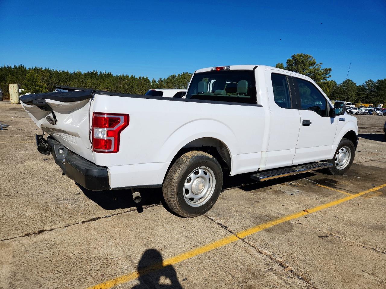 2019 Ford F150 Super Cab - Image 3