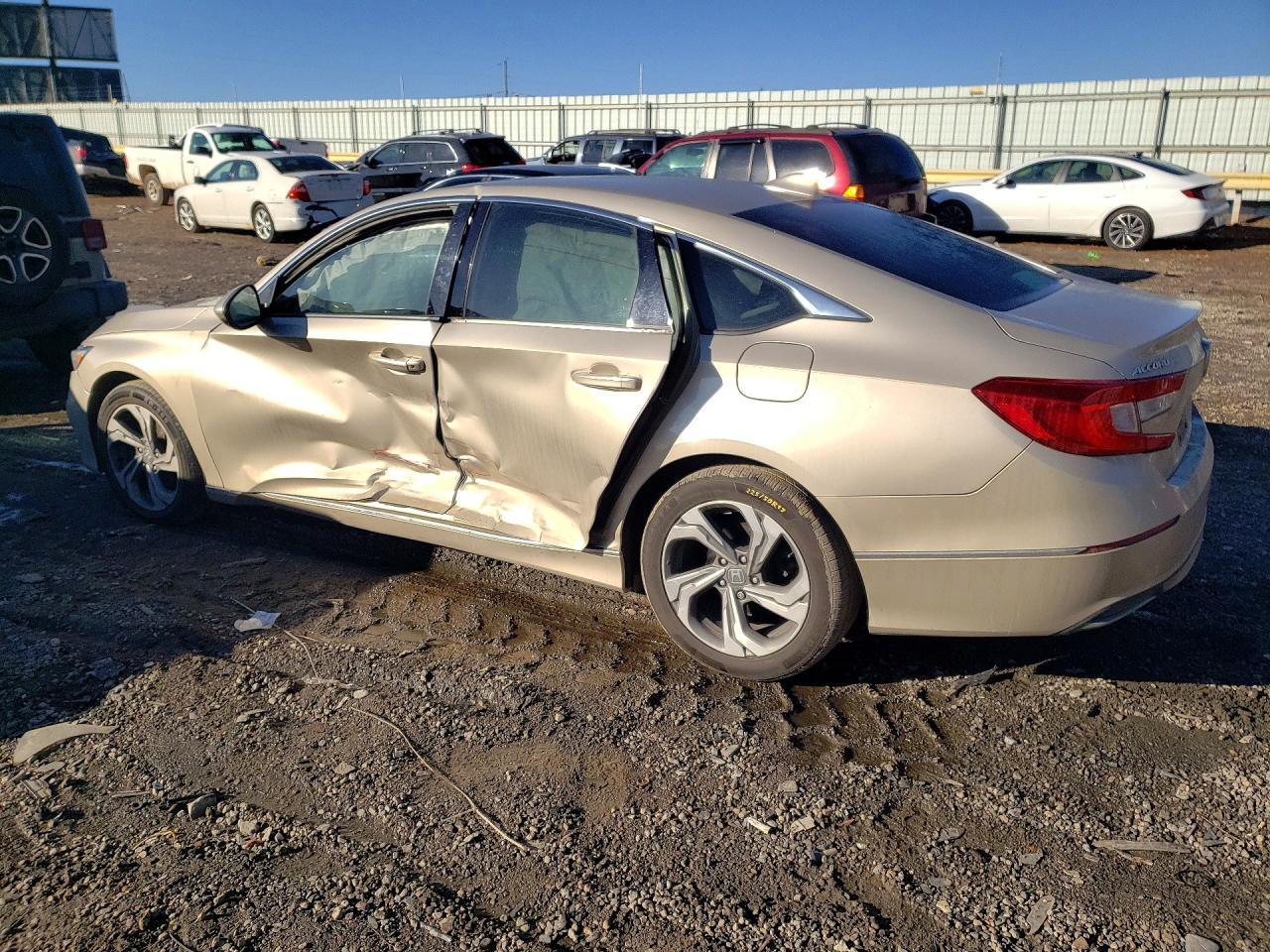 2018 Honda Accord Ex - Фото 2