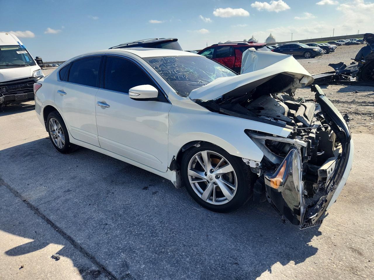 2015 Nissan Altima 2.5 - Фото 4