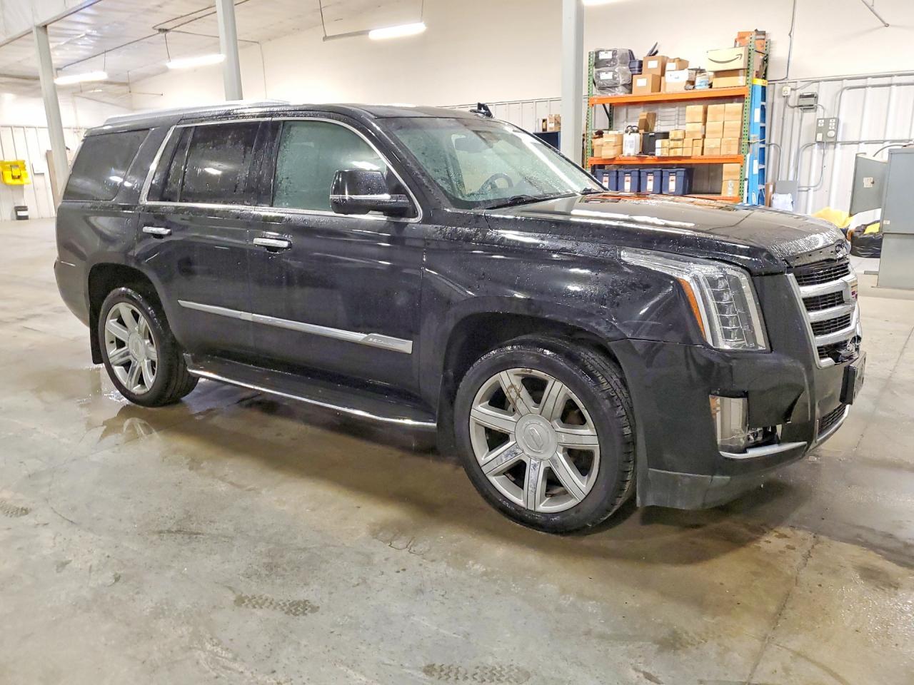 2016 Cadillac Escalade Luxury - Фото 4