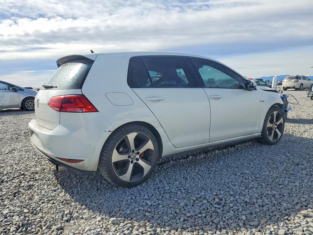 2017 Volkswagen Gti S - Image 3