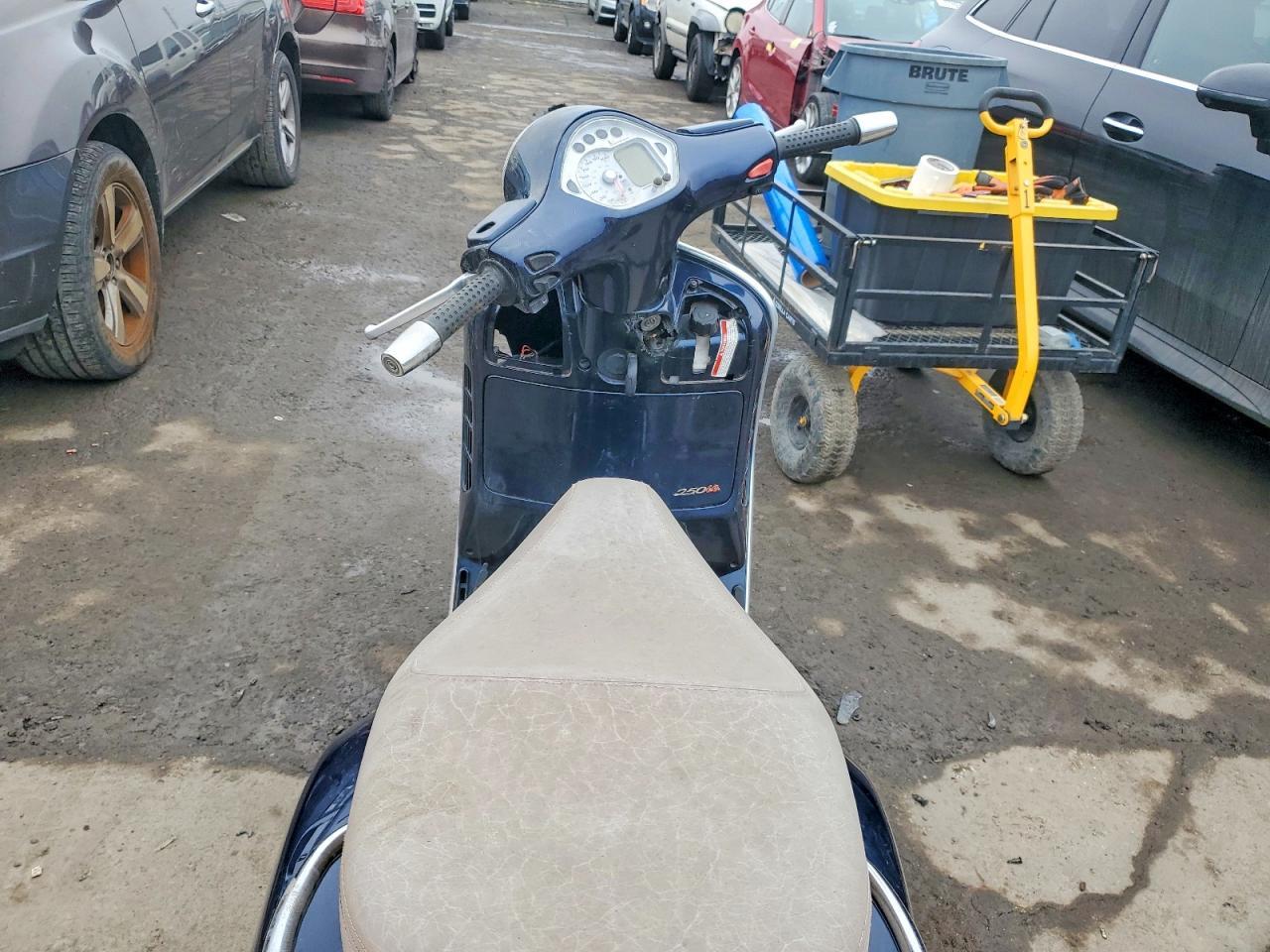 2008 Vespa Gts 250 - Фото 6