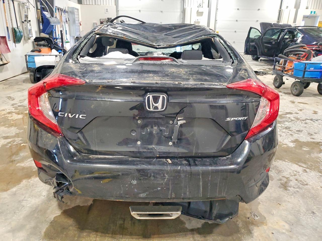 2019 Honda Civic Sport 4Dr - Фото 6
