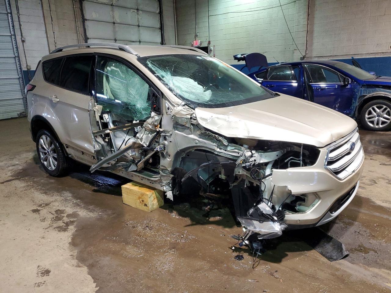 2018 Ford Escape Titanium - Фото 4