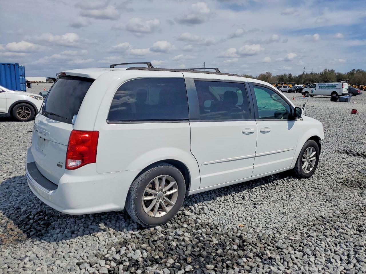 2015 Dodge Grand Caravan Sxt - Фото 3