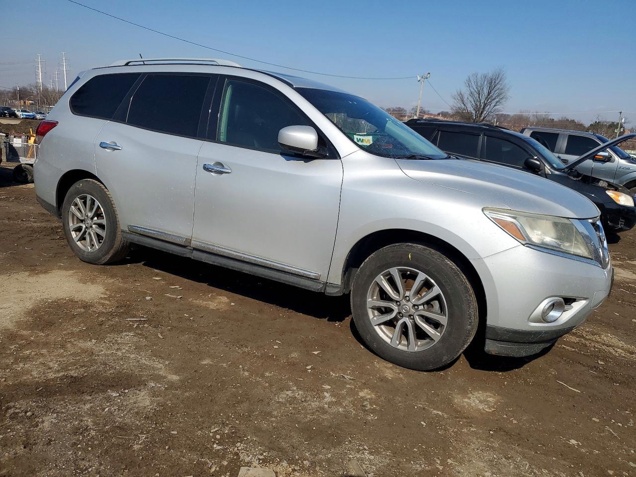2016 Nissan Pathfinder Sl - Фото 4