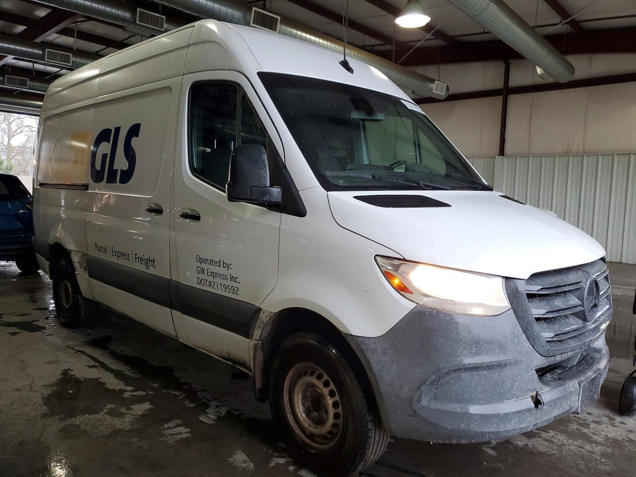 2020 Mercedes Benz Sprinter 2500 Delivery Van - Image 4