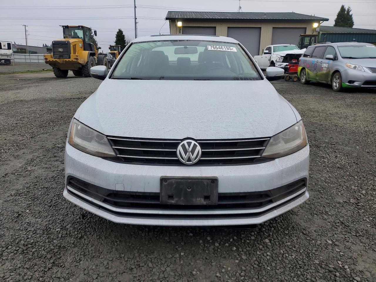 2017 Volkswagen Jetta Se - Image 5
