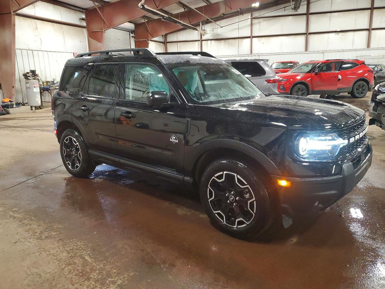 2025 Ford Bronco Sport Outer Banks - Фото 4