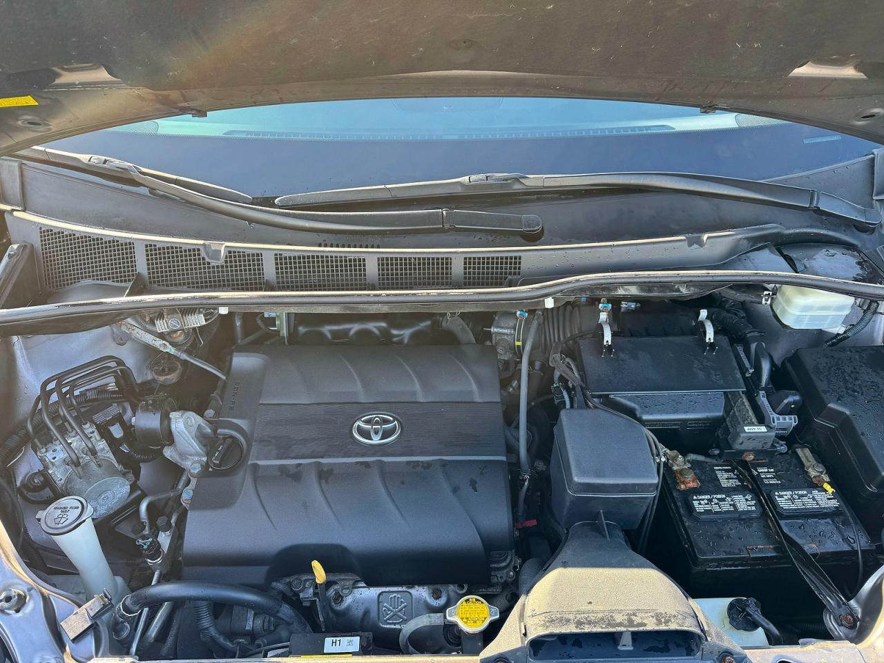 2016 Toyota Sienna Le - Image 7