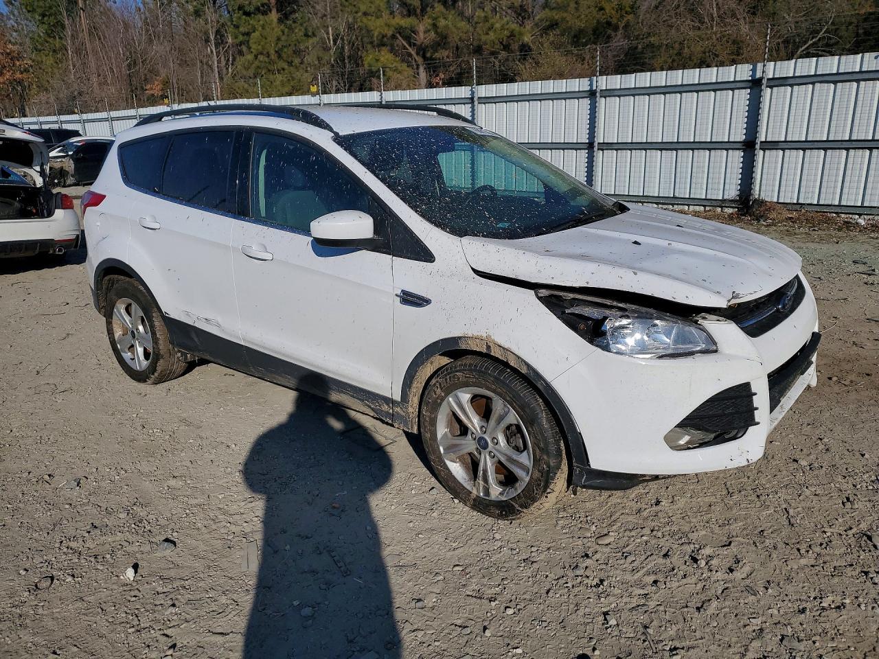 2016 Ford Escape Se - Фото 4