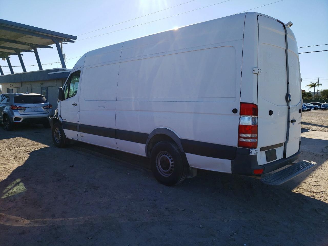 2016 Mercedes-Benz Sprinter 2500 Cargo Van *** Prior Fleet *** - Image 2