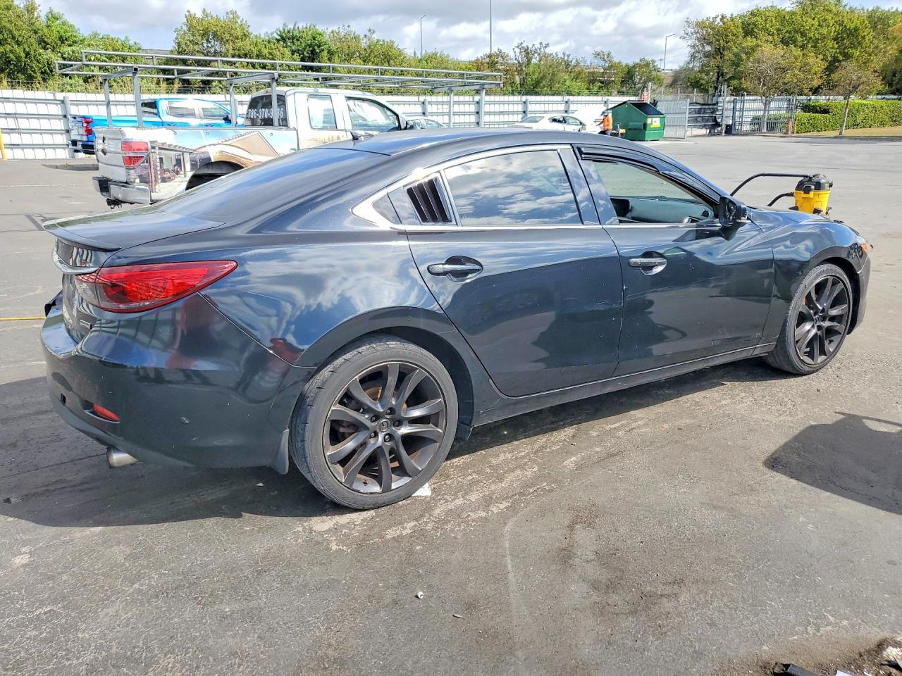 2017 Mazda 6 Grand Touring - Image 3