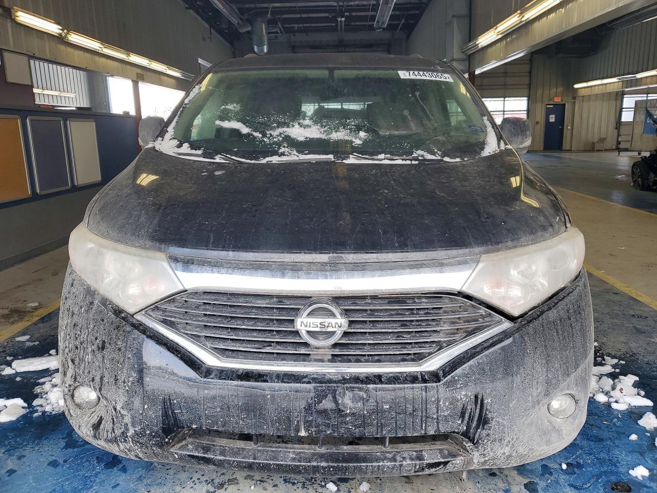 2014 Nissan Quest S - Фото 5
