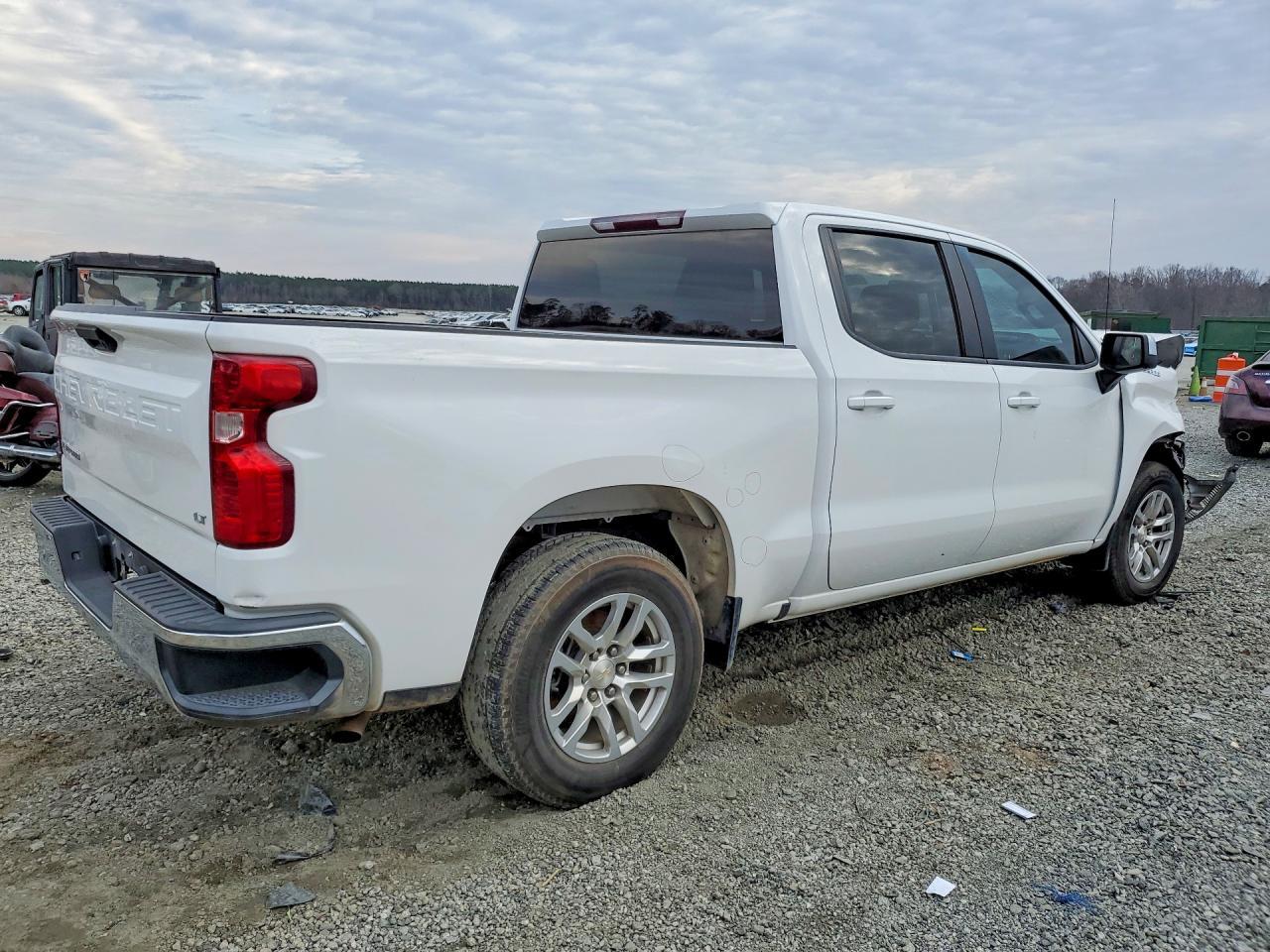 2020 Chevrolet Silverado C1500 Lt - Фото 3