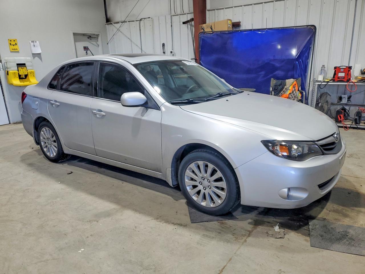 2010 Subaru Impreza 2.5I Premium - Image 4