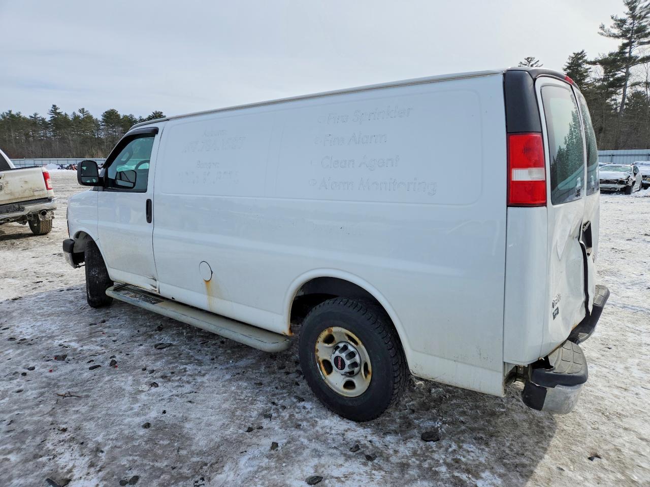 2016 GMC Savana G2500 - Фото 2