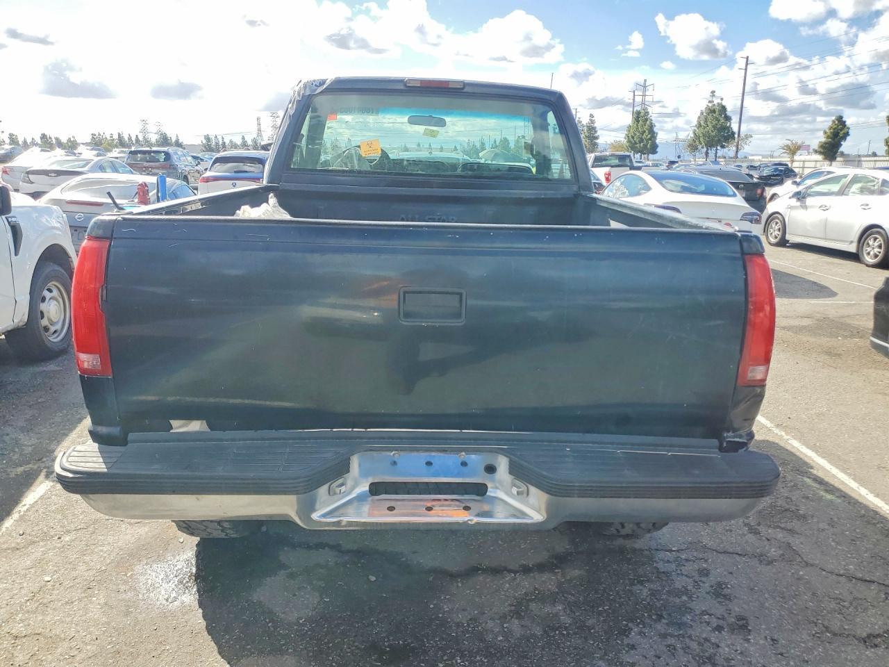1998 GMC Sierra C1500 - Фото 6