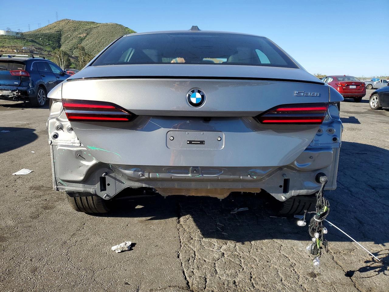 2026 BMW 530 I - Фото 6