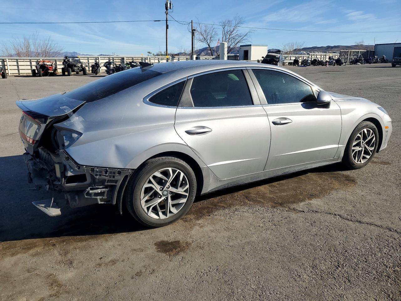 2023 Hyundai Sonata Sel - Image 3