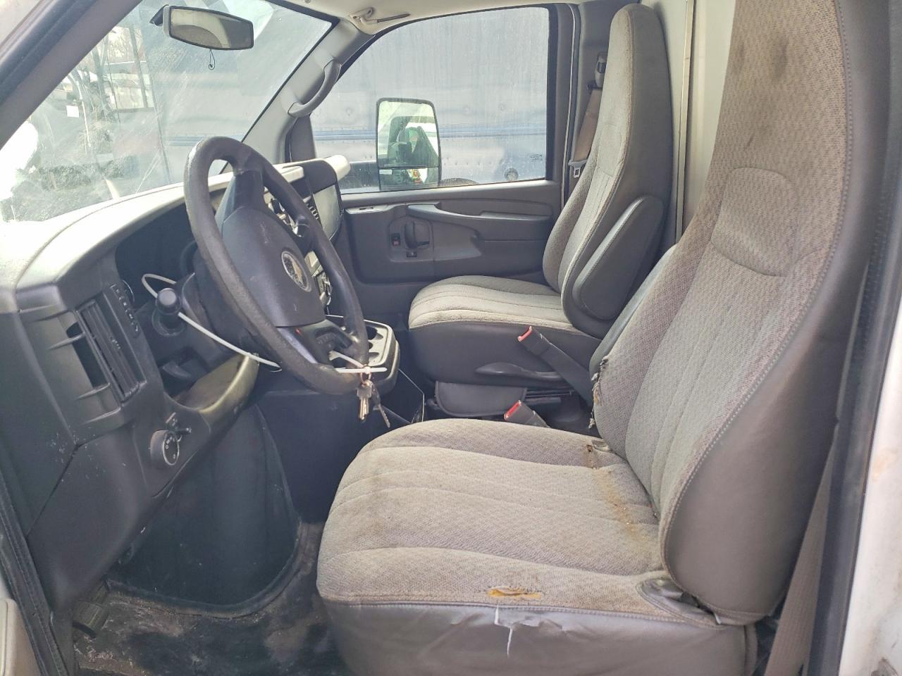2015 Chevrolet Express G3500 - Фото 7