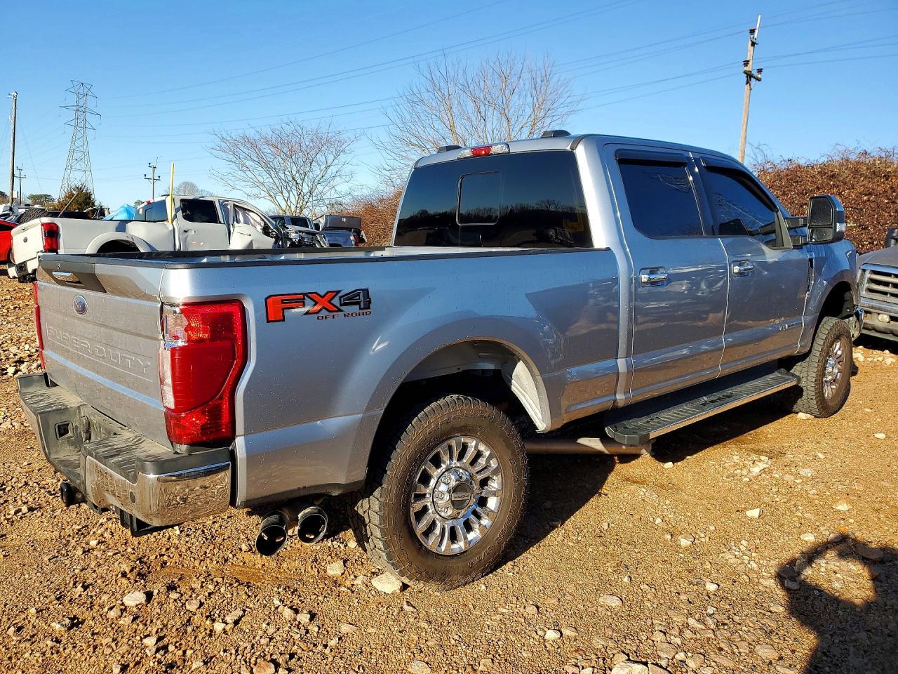 2022 Ford F250 Super Duty - Image 3