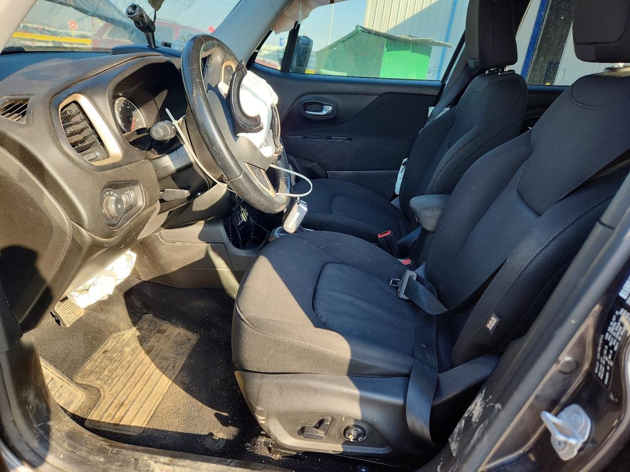 2017 Jeep Renegade Latitude - Фото 7